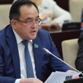 Сенат депутаты «Самұрық-Қазынаның» директорлар кеңесі құрған химиялық компанияның күмәнді екенін айтады
