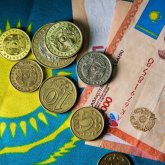 Белгілі сарапшы теңгені құлдыратпау мен өзге валютаға тәуелді болмаудың жолдарын атады