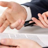 Саяси лауазымда отырған Президент туыстары қызметінен кетеді