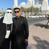 Данияр Елеусіновтің жарымен түскен суреті желіде талқыға түсті