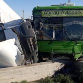 Атырауда «Газель» мен автобус соқтығысып, жолаушылары ауруханаға жеткізілді