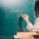 «Министрлік педагогтерге 30 млрд теңге қарыз» – депутат