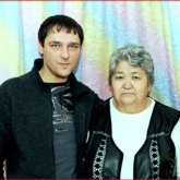 Шатунов анасындай көрген қамқоршысының ұлты қазақ болған