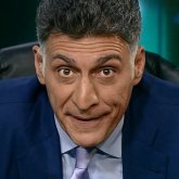 «Халқымызды қорлады»: Белгілі заңгер Кеосаянды сотқа берді