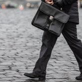 Премьер-министр Ресейдің 70 дипломатын елден қууға пәрмен берді