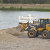 Семей тұрғыны өз қаражатына жағажай салмақ