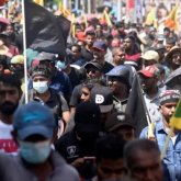 Шри-Ланкада наразы топ президенттің үйіне басып кіріп, отставкаға кетуін талап етті