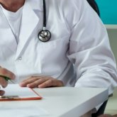 Алматыда дәрігердің қабылдауына келген 11 жастағы баланың зорланғаны белгілі болды