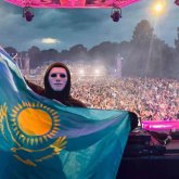 Иманбек Канадада өткен концертте жұрттың ерекше ықыласына бөленді