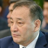 Тоғжанов жалақысын сұраған журналиске сес көрсетті