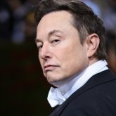 «2023 жылдан бастап адамдардың миына чип салынады» -  Илон Маск