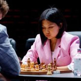 Сенсация: Бибісара Асаубаева әйгілі гроссмейстер Сергей Карякинді жеңді