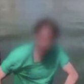 Астанада ер адам көпірден өзенге секірген