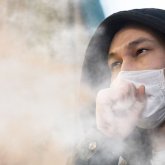 Дәрігерлер астаналықтарды көшеге шықпауға шақырды