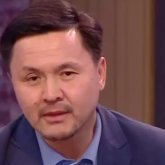 Досымжан Таңатаров 25 жыл бойы жұбайын көпшіліктен неге жасырып жүргенін айтты