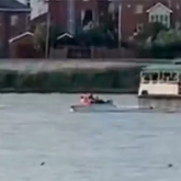 Атырауда екі қайық соқтығысып, 9 адам ауруханаға түсті (ВИДЕО)