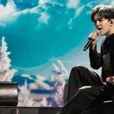 Димаш Құдайбергеннің «Weekend» атты жаңа әні жарыққа шықты (ВИДЕО)