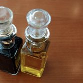 Шымкентте екі жасар бала сірке қышқылын ішіп қойған