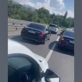 «Қауіпсіз ел»: Алматы полициясы жол жүру ережелерін бұзған көлік кортежін құрықтады