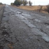 «Бұдан нашарын көрмедім»: Саяхатшы еліміздің қай өңірінде жол жағдайы мүшкіл екенін айтты