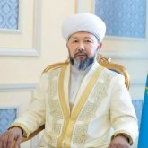 «Сіз кімсіз, мүфти мырза?». Желіде Наурызбай қажы туралы видео тарады