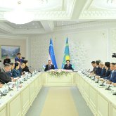 Қазақстан мен Өзбекстан Парламентаралық ынтымақтастық кеңесінің жұмысы басталды