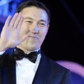 Депутат Тұрлыхановтың інісі әйелін соққыға жыққан