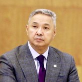 «Бұл билікті күшпен басып алу мен мемлекеттік төңкерістің амалы еді». Азат Перуашев қаңтар оқиғасы туралы