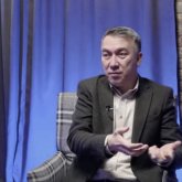 Есен Елеукен: Біздің қоғамда маска киетіндер өте көп (ВИДЕО)