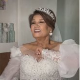 Той көйлегін 63 жаста киген қалыңдық көпшіліктің ықыласына бөленді (ВИДЕО)