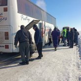 Аязды күні жолда  қалған 100-ден астам шетелдік азамат құтқарылды