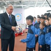 Президент Ольга Рыпакова атындағы жеңіл атлетика орталығына барды