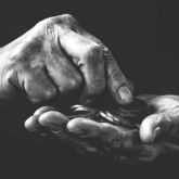 Бұдан былай қарызын өтемей жүргендерге кредит берілмейді