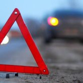 Шымкентте автобус пен жеңіл көлік соқтығысты