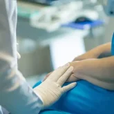 Дәрігерлер қателесіп жүкті әйелге түсік жасаған