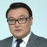 Тіпті қайық пен су етігі жоқ: Депутат Мақсат Толықбай су тасқыны болған өңірлердің мүшкіл жайын ашып айтты