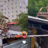 «Тастау түгілі, бетін ашық қалдырмаған»: Елордада қоқыста жатқан бесік көпті күңірентті (ВИДЕО)