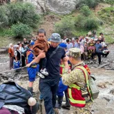 Қырғызстандағы сел: тағы екі қазақстандық бала өлі табылды