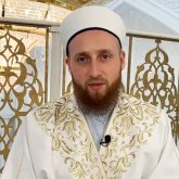 «Кішкентай таяқпен: Имам әйелді қалай тәртіпке салу керегін айтты (ВИДЕО)