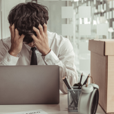 Енді құмар ойын ойнаған мемлекеттік қызметшілер жұмыстан шығарылады