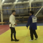 «Өзім дайындадым»: Желіде Серік Ибрагимов пен Елдос Сметовтың белдескен видеосы тарады (ВИДЕО)