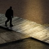 «Мәйіттерді шұңқырға көмген»: 90-жылдары адам өлтіріп, банда басшысы болған кісі сотталды