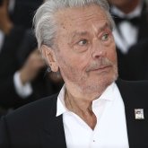 Әйгілі француз актері Ален Делон өмірден озды