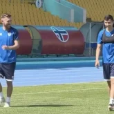 «Тосын сый»: Шетелде ойнайтын екі қазақстандық футболшы ұлттық құрама сапына қосылды (ВИДЕО)