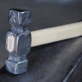 «Басын пакетке салып алған»: Алматыда ер адам бастығын балғамен ұрып өлтірген