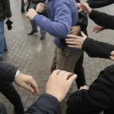 Алматыдағы ҚазҰУ аумағында жаппай төбелес болды