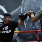 Қуат Хамитов бокстағы алғашқы жекпе-жегіне қалай дайындалып жатқанын көрсетті