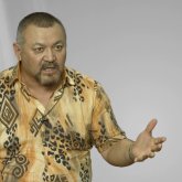 «Еркектер жүрген бір сорлы»: Танымал актер қазақстандық фильмді сынап тастады