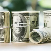 Елімізде доллар бағамы 500 теңгеге жетті