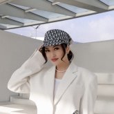 Ерке Есмахан оқырмандарына 5 миллион теңгені таратып бермек